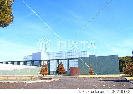 愛知縣豐田市豐田市立美術館風景 愛知縣豐田市豐田市立美術館風景 130758380