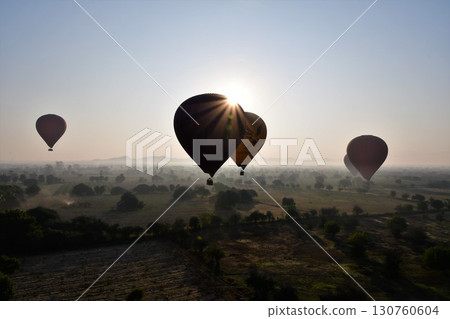 Hot air balloon landing in Bagan, Myanmar Hot air balloon landing in Bagan, Myanmar 130760604