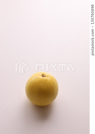 grapefruit  130760896