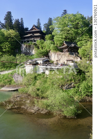 Summer Fukuman Kokuzoson Enzoji Temple (Yanaizu Town, Fukushima Prefecture) 130760921