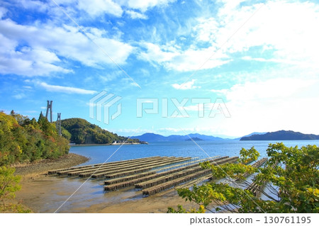 Autumn scenery of Aki Province with its beautiful sea 130761195