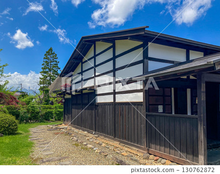 弘前市舊伊東家住宅 130762872