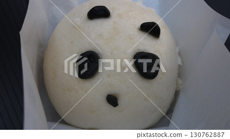 Panda meat bun Panda meat bun 130762887