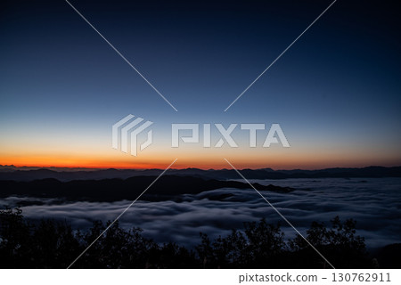 魔幻時刻雲海 魔幻時刻雲海 130762911