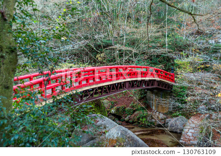 岩屋堂公園的紅橋 130763109