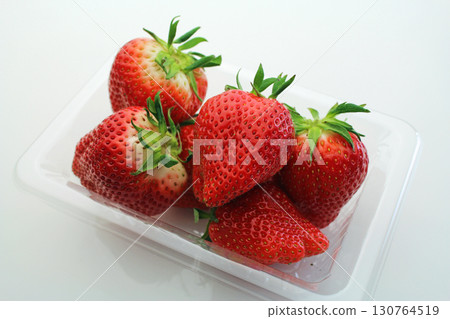 Strawberry  130764519