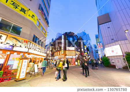 [Tokyo] Strolling around the bars in front of Shinjuku Station on a holiday in May 130765780
