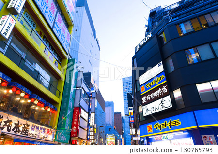 [Tokyo] Strolling around the bars in front of Shinjuku Station on a holiday in May 130765793