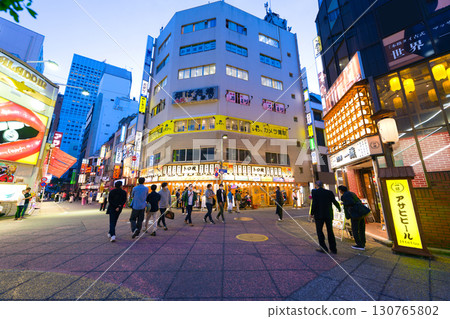[Tokyo] Strolling around the bars in front of Shinjuku Station on a holiday in May 130765802