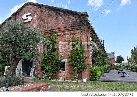 CHEESE & PIZZA WORKS in a red brick building on Awaji Island CHEESE & PIZZA WORKS in a red brick building on Awaji Island 130768771
