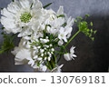  White flower 130769181