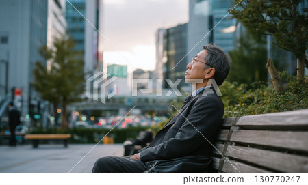 Realistic photos that capture the loneliness of unemployment 130770247