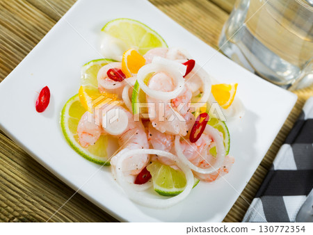 Sea food - shrimp ceviche with lime 130772354