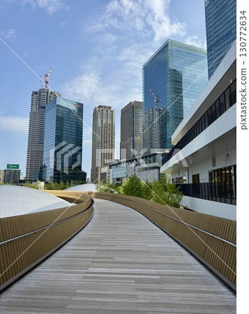 Morning streetscape of Umeda, Osaka - Mirror Building 130772634