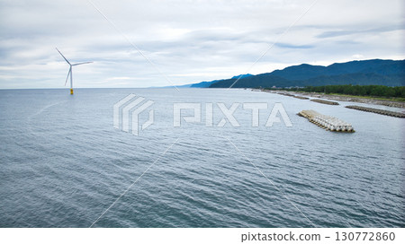 Offshore wind turbines off the coast of Nyuzen Town, Toyama Prefecture, just before the rains began Offshore wind turbines off the coast of Nyuzen Town, Toyama Prefecture, just before the rains began 130772860