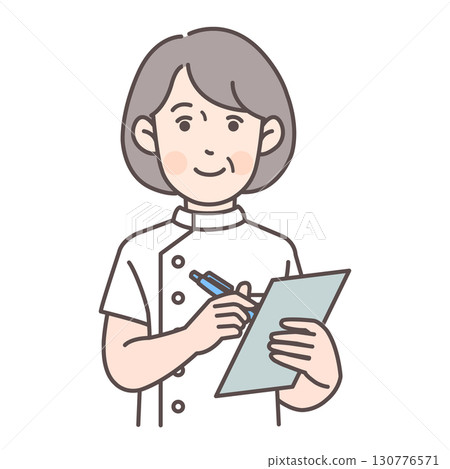 寫病歷的資深女性護士 130776571