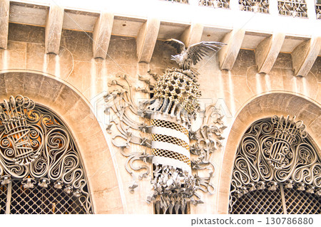 Beautiful streets of Barcelona's old town Beautiful streets of Barcelona's old town 130786880