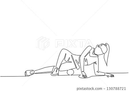 Single continuous line drawing a woman exercising using a foam roller. Demonstrate movements to relax the thigh muscles. Trainer. Gym. National Foam Rolling Day. One line design vector illustration Single continuous line drawing a woman exercising using a foam roller. Demonstrate movements to relax the thigh muscles. Trainer. Gym. National Foam Rolling Day. One line design vector illustration 130788721