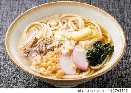 This udon was created in the image of Gamagori's specialty, "Gamagori Udon." 130791102