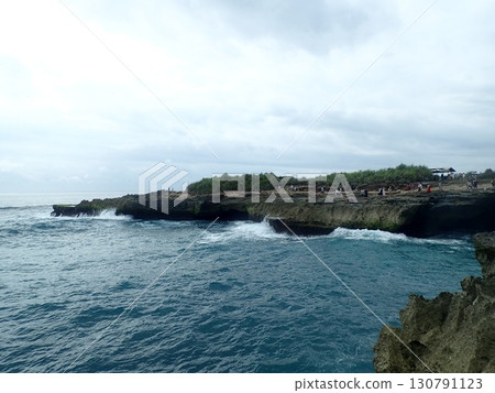 Devil's Tears, Lembongan Island, Indonesia Devil's Tears, Lembongan Island, Indonesia 130791123