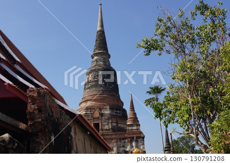 Pagoda at Wat Yai Chai Mongkhon in Ayutthaya, Thailand Pagoda at Wat Yai Chai Mongkhon in Ayutthaya, Thailand 130791208