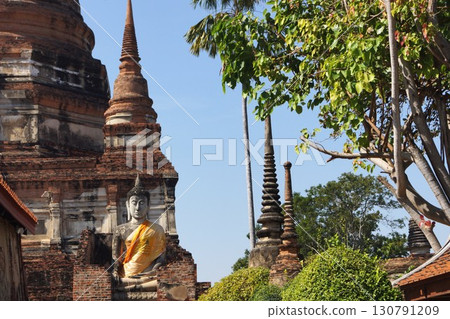 Buddha statue at Wat Yai Chai Mongkhon in Ayutthaya, Thailand Buddha statue at Wat Yai Chai Mongkhon in Ayutthaya, Thailand 130791209