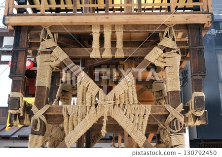 南觀音山的繩索纏繞 南觀音山的繩索纏繞 130792450