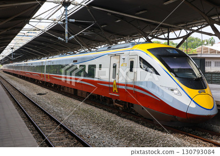 Malaysian Railways ETS class 93 130793084