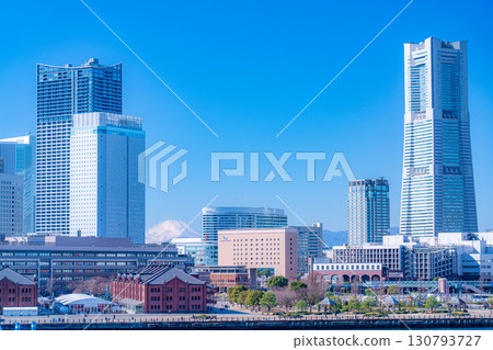 [Cityscape] View of Minato Mirai from Osanbashi Pier in Yokohama on a clear winter day [Kanagawa Prefecture] 130793727