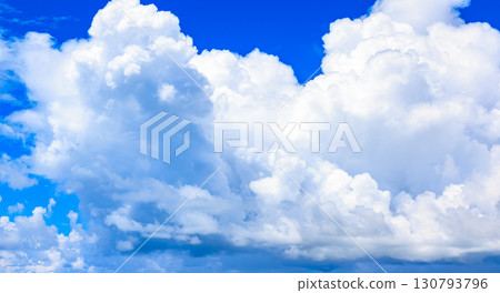 Miyakojima in September: Irabu Bridge 130793796