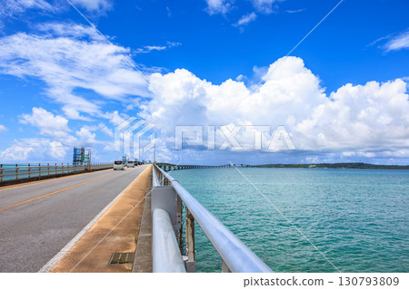 Miyakojima in September: Irabu Bridge 130793809