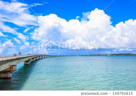 九月的宮古島：伊良部大橋 130793813