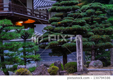 Daruma-do Enpukuji Temple in Yawata City, the first specialized training center for the Rinzai sect 130794386