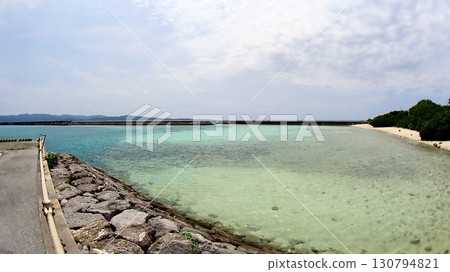 Seascape of the port of Hatoma Island, Yaeyama Islands, Okinawa Prefecture Seascape of the port of Hatoma Island, Yaeyama Islands, Okinawa Prefecture 130794821