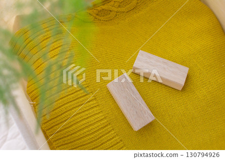 樟樹、衣服和樹葉製成的驅蟲塊的照片 130794926