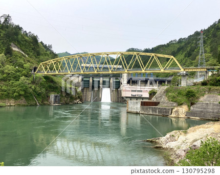 Tadami Line, 6th Tadami River Bridge (Mishima Town, Fukushima Prefecture) Tadami Line, 6th Tadami River Bridge (Mishima Town, Fukushima Prefecture) 130795298