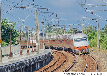 PP self-strength 130796403