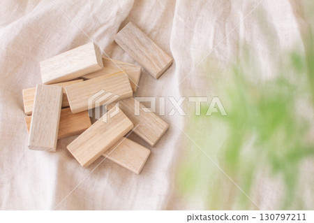 Photos of insect repellent blocks made from camphor trees, clothes, and leaves Photos of insect repellent blocks made from camphor trees, clothes, and leaves 130797211