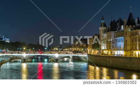 Cite island view with Conciergerie Castle and Pont au Change, over the Seine river timelapse. France, Paris 130803302