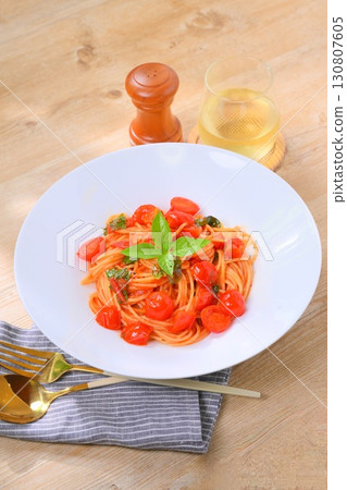 Pasta with tomato sauce. 130807605
