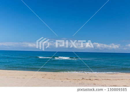 Summer San'in Coast: Sky, beach and sea Summer San'in Coast: Sky, beach and sea 130809385