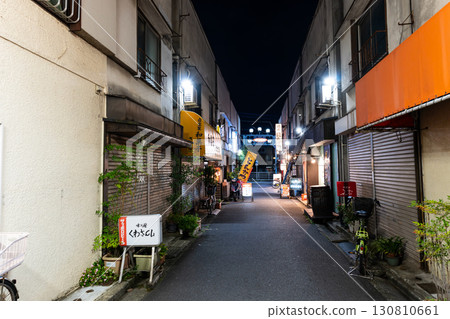 Around Tsutsujigaoka Station on the Keio Line at night. Strolling through Fujimi-gai, Nishitsutsujigaoka, Chofu City, Tokyo. Around Tsutsujigaoka Station on the Keio Line at night. Strolling through Fujimi-gai, Nishitsutsujigaoka, Chofu City, Tokyo. 130810661