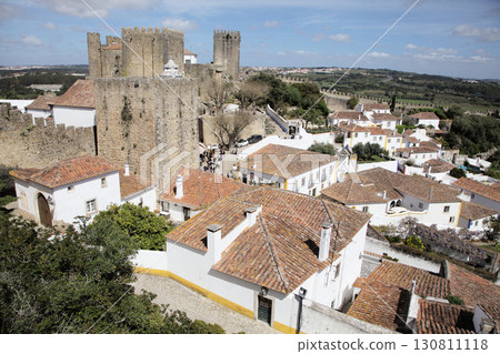 Obidos, Portugal - April 01, 2017 - Exploring the historic architecture of Obidos town 130811118
