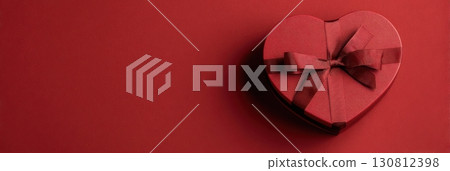 Happy Valentines day template with gift box. Romantic design decorative objects, red heart. Sale long banner, surprise poster, flyer and brochure. Mock up holiday. Front view. 3D. Panoramic 130812398