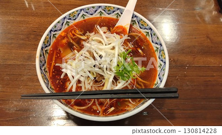 Spicy knife-cut noodles from Chinese restaurant Suien in Ariake Spicy knife-cut noodles from Chinese restaurant Suien in Ariake 130814228