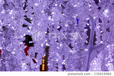 New Year's decorations in the European shopping center 130818968