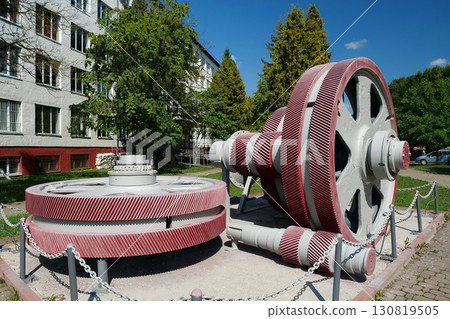 Big gear reducers, reduction gear Big gear reducers, reduction gear 130819505