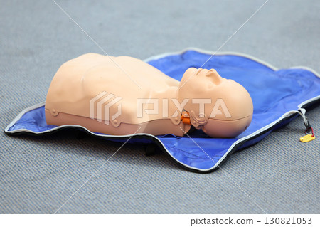 Model manikin use for practice during Emergency courses . Model manikin use for practice during Emergency courses . 130821053