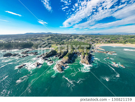 從青森縣八戶市海邊俯瞰種差海岸的全景 130821159