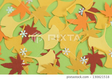 落葉的圖像 130821518